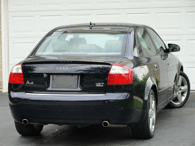 Audi A4 2005 photo 10