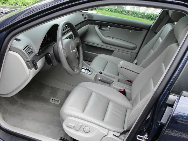 Audi A4 2005 photo 49