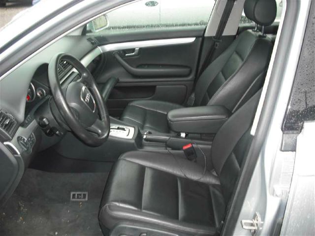 Audi A4 2005 photo 4