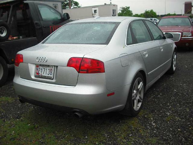 Audi A4 2005 photo 5