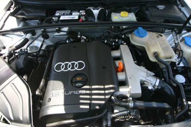 Audi A4 2005 photo 1