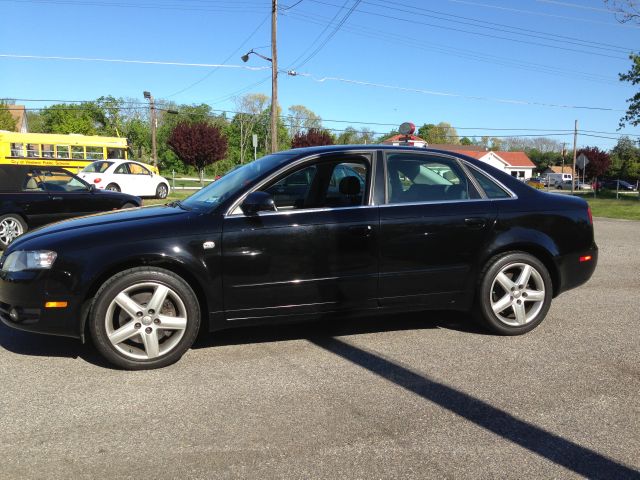 Audi A4 Wagon SE Sedan