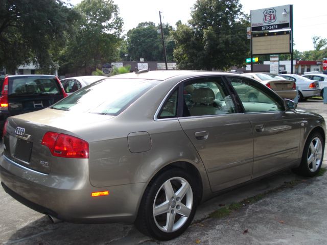 Audi A4 2005 photo 1