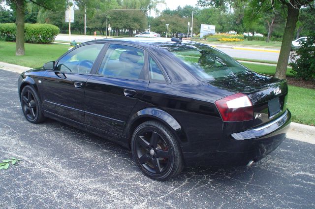 Audi A4 2005 photo 1