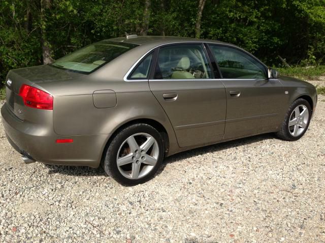 Audi A4 2005 photo 44