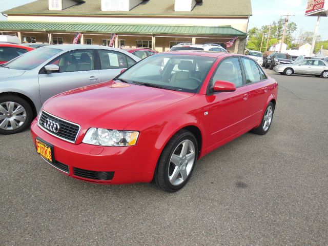 Audi A4 2005 photo 12