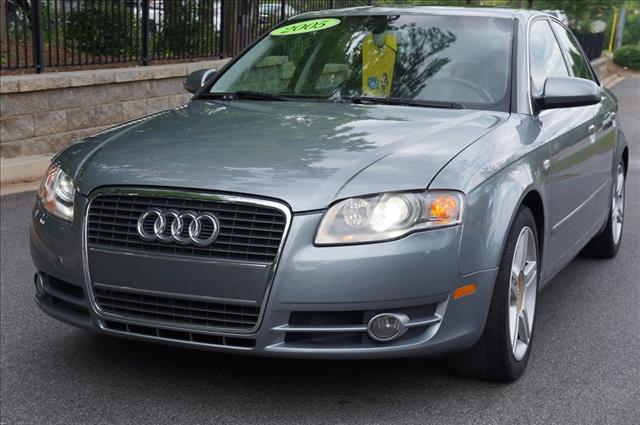 Audi A4 2005 photo 15