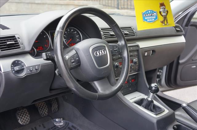 Audi A4 2005 photo 17