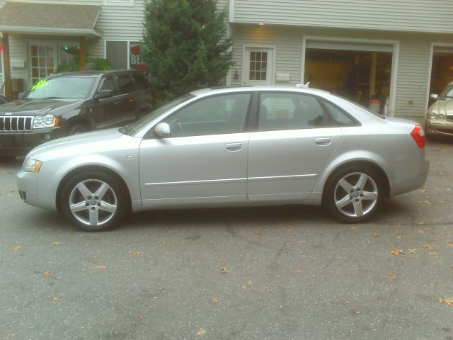 Audi A4 2005 photo 3