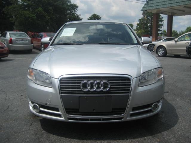 Audi A4 2005 photo 4