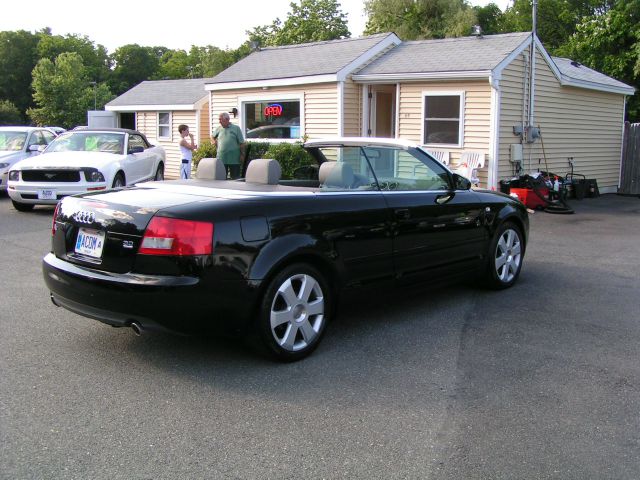 Audi A4 2005 photo 4