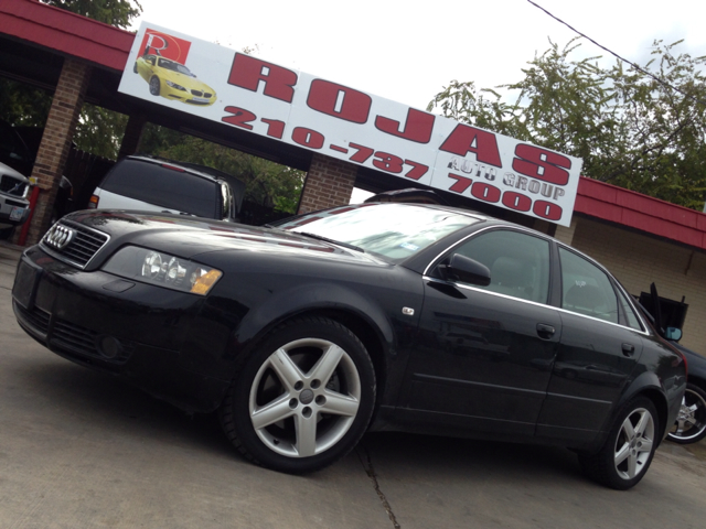 Audi A4 2005 photo 2