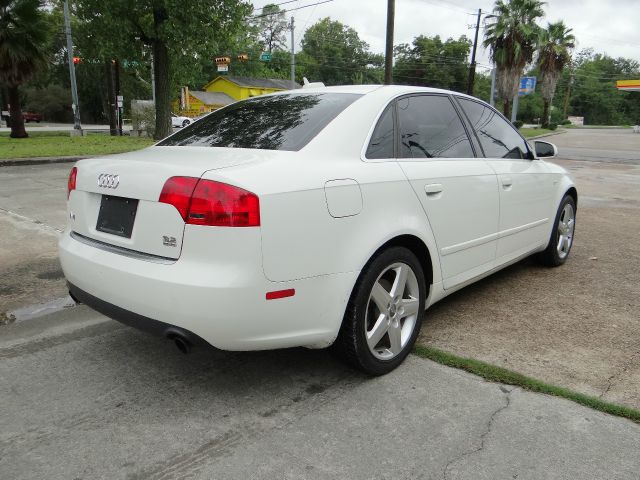 Audi A4 2005 photo 3