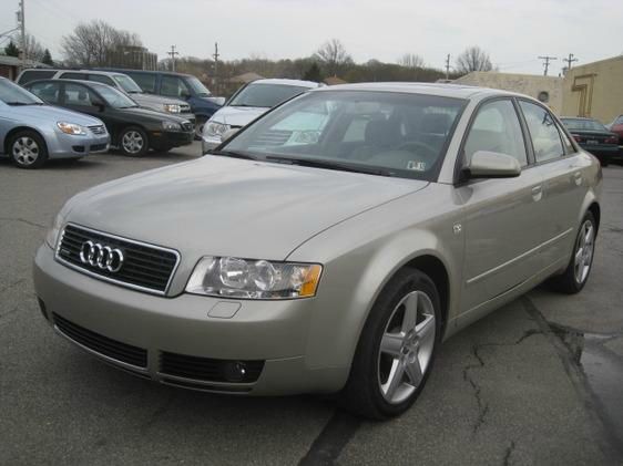 Audi A4 2005 photo 2