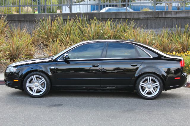 Audi A4 2005 photo 1