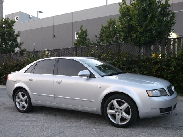 Audi A4 2005 photo 3