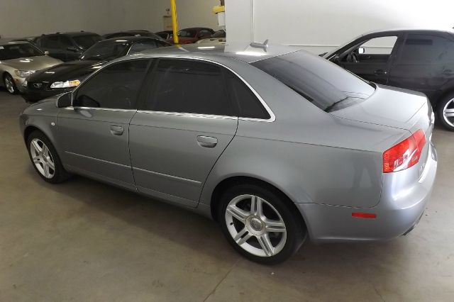 Audi A4 2006 photo 1