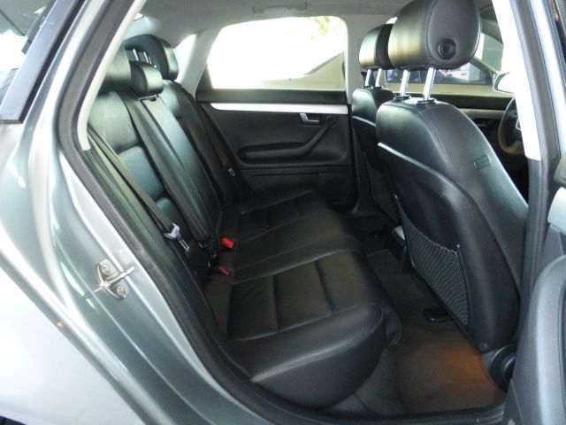 Audi A4 2006 photo 28