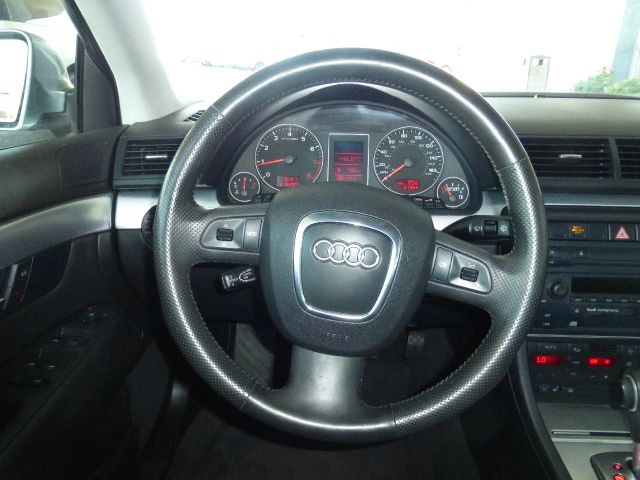 Audi A4 2006 photo 32