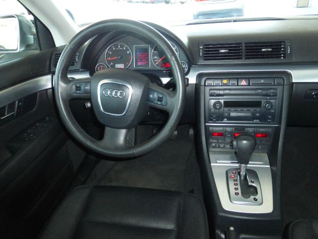 Audi A4 2006 photo 37