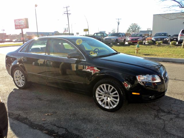 Audi A4 2006 photo 4