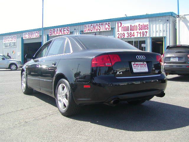 Audi A4 2006 photo 11