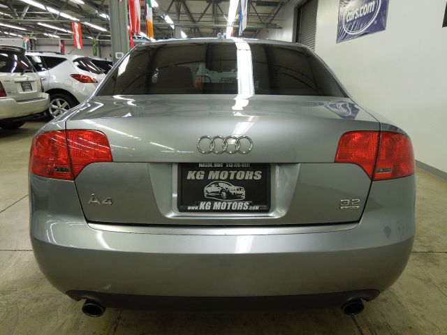 Audi A4 2006 photo 8