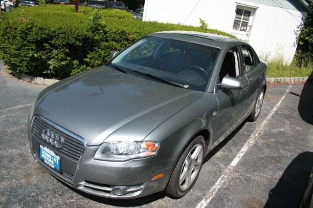 Audi A4 2WD Coupe Sedan