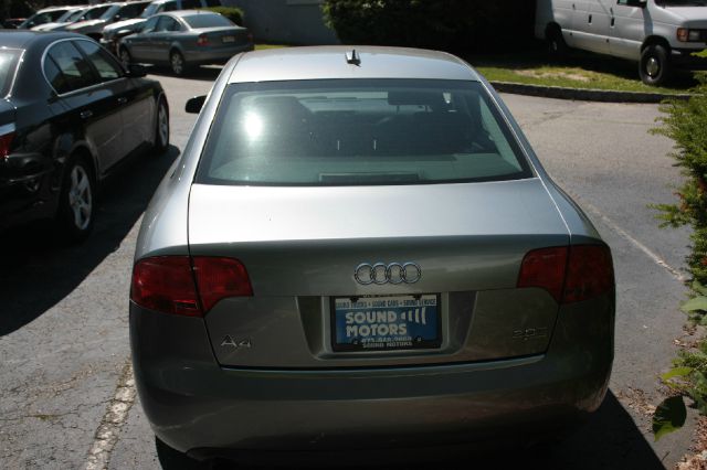 Audi A4 2006 photo 4