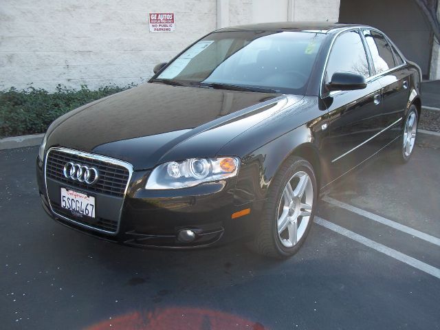 Audi A4 2006 photo 1