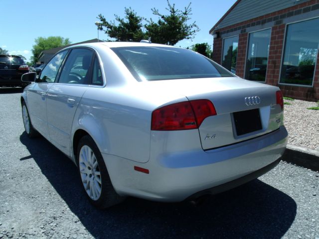 Audi A4 2006 photo 1