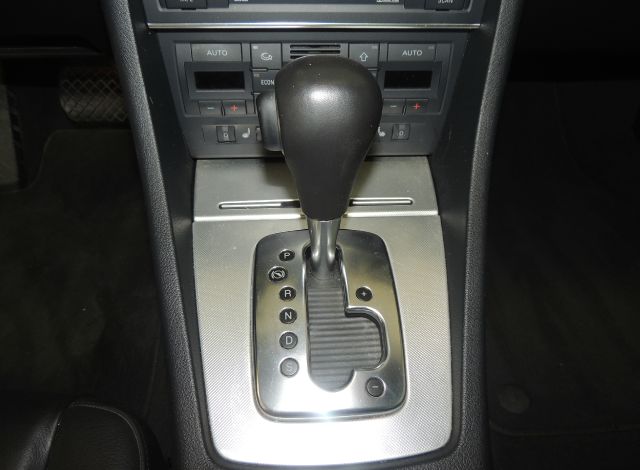 Audi A4 2006 photo 16