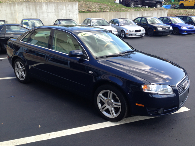 Audi A4 2006 photo 2