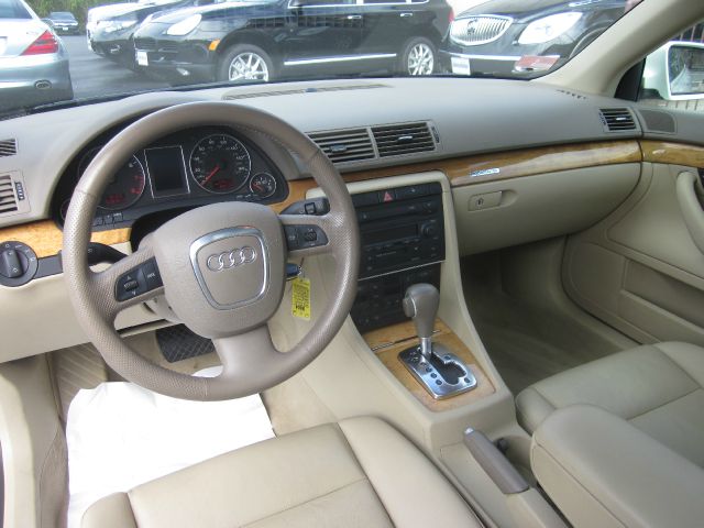 Audi A4 2006 photo 3