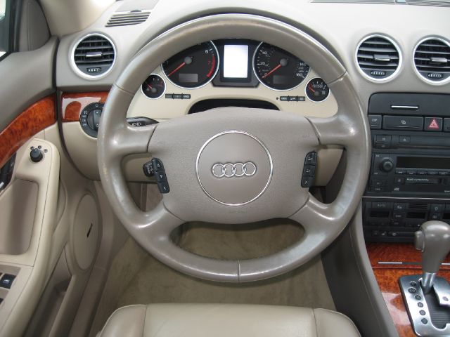 Audi A4 2006 photo 1