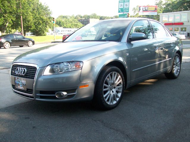 Audi A4 2WD Coupe Sedan