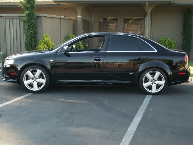 Audi A4 2006 photo 5