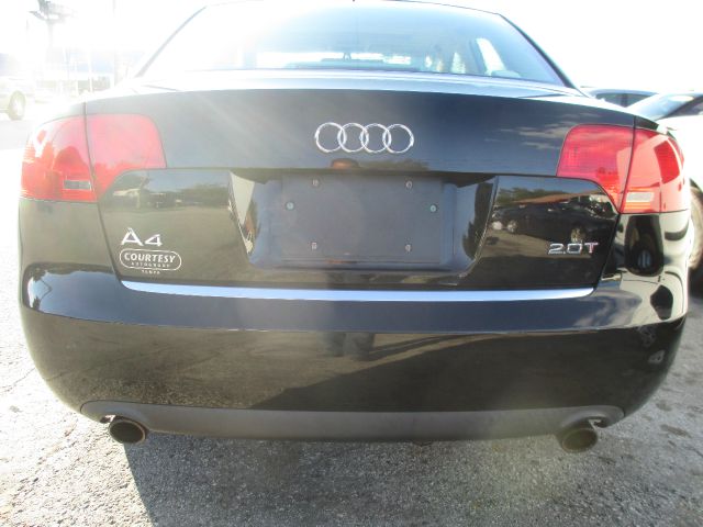 Audi A4 LT 4X4 Dually Sedan