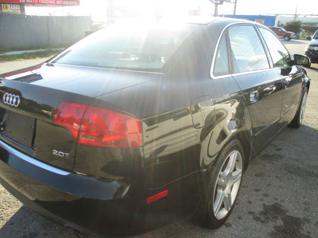 Audi A4 2006 photo 1