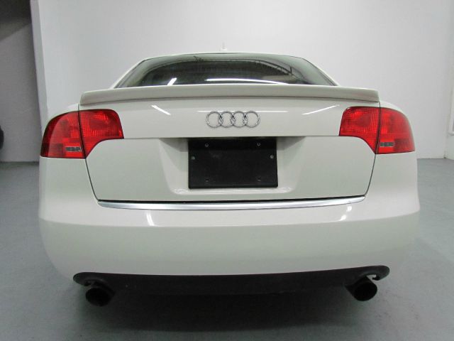 Audi A4 2006 photo 3