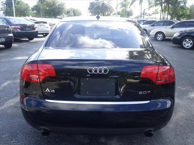 Audi A4 2006 photo 4