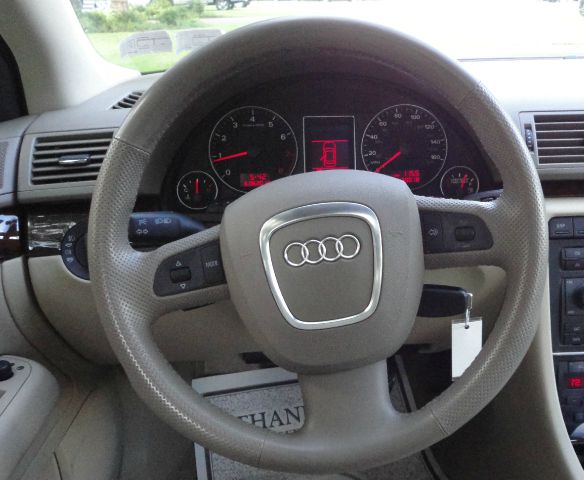 Audi A4 2006 photo 11