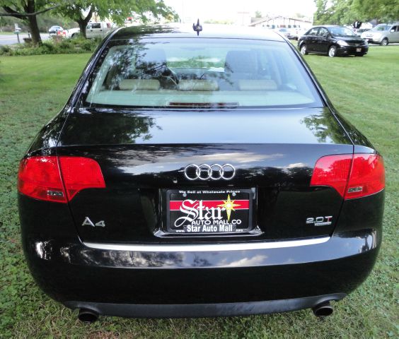 Audi A4 2006 photo 17