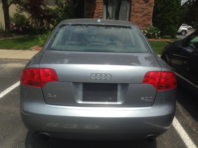 Audi A4 2006 photo 23