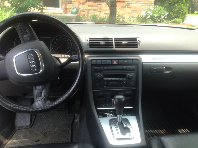 Audi A4 2006 photo 4