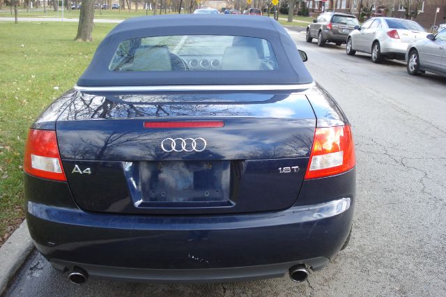 Audi A4 2006 photo 2