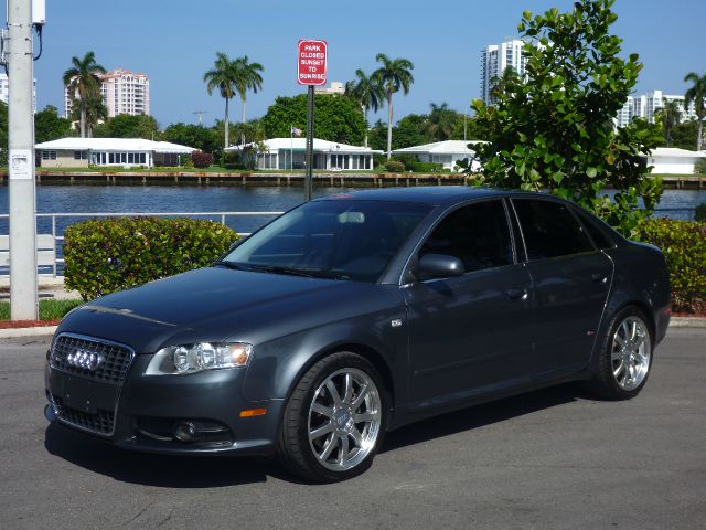 Audi A4 2WD Coupe Sedan