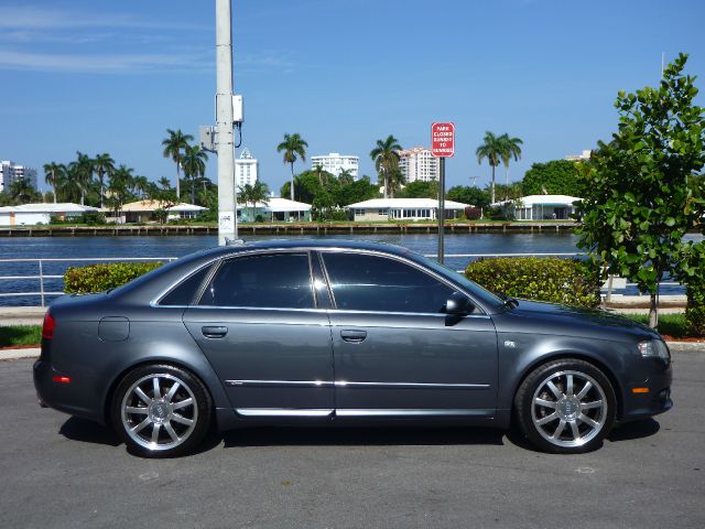 Audi A4 2006 photo 12