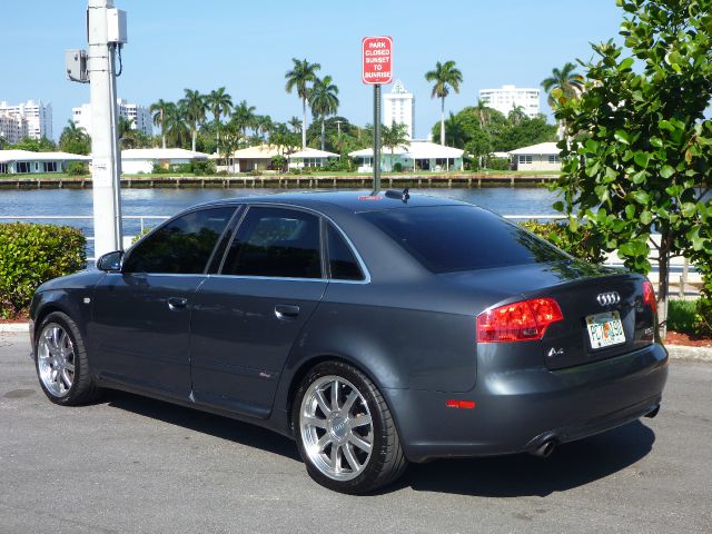 Audi A4 2006 photo 13