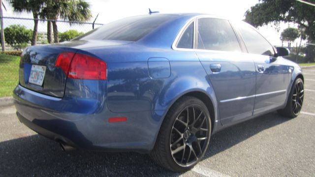 Audi A4 2006 photo 2